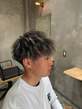 スイ(sui)の写真/ハイトーンも白髪染めも自由自在に☆髪のダメージに配慮しながら、理想通りの美しいカラーを実現します♪