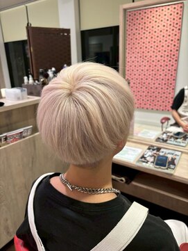 アース いわき店(HAIR&MAKE EARTH) ホワイトシルバーマッシュ