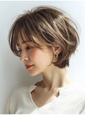 白髪ぼかし大人ショート