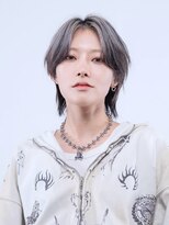 ウーズ ハラジュク(Ooze.HARAJUKU) ハッシュカットグレージュデザインカラーツートーンカラー原宿