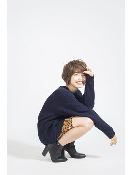 レバラディンズドゥミラー(Les Baladins du Miroir) 【バラディンズ】外国人風マッシュショート × ニュアンスパーマ