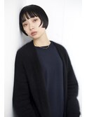 モードなショートボブデザイン