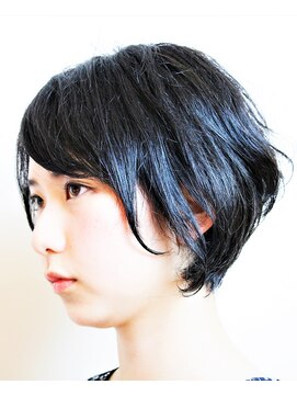 ヘア デザイン リスク(HAIR DESIGN RISK) 【RISK 高橋勇太】ひし形シルエットエアリーショート