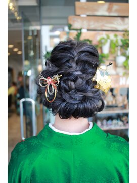 エメールヘア(aimere hair) 編み込みロールアップ