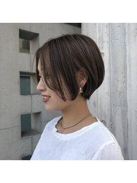 リバレッジ 広尾(Leverage) タイトグラボブ