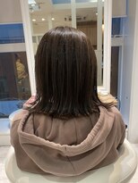 ロワゾ ヘア デザイン(L'OiSEAU HAIR DESIGN) 外ハネ