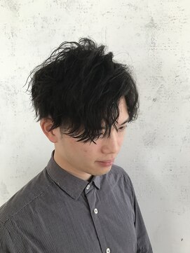 アドール(ADOR) スパイラル風ウェーブスタイル