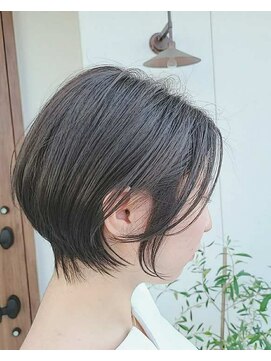 ココット(cocotte.) 長めの前髪が決めてのオシャレハンサムショート☆