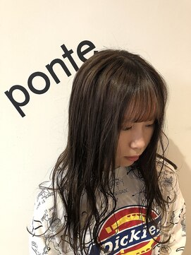 ポンテ 那珂川店(ponte) 《インナー×外ハネスタイル》