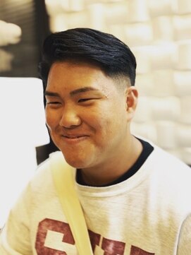 スマイル 沼影店(Smile) フェード/アップバング<理容室>[メンズ/武蔵浦和]