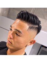 フランクスバーバーザスタンド(Frank’s barber the stand)&nbsp;外国人風ハイスキンフェードE