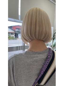 リベルテ 岡崎店(Liberte) 小顔効果♪抜きっぱなしボブ