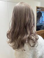 エイト新宿店(EIGHT shinjuku)&nbsp;ミルクティーベージュ