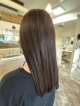 パルファン ヘアアンドスパ(PARFUM HAIR&SPA) 大人アッシュブラウン