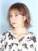 シースルーバング切りっぱなし巻き髪ボブ