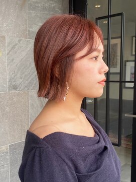 メゾン アヴァロ(Maison Avallo) 春色オレンジベージュの切りっぱなしボブ