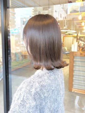 シーバイサイン(sea by Sign) ミルクベージュ/イルミナカラー