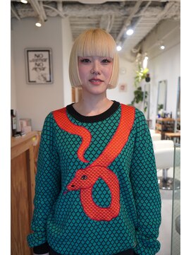 メグリ(meguri) 切りっぱなし　ワンレングス　ボブ