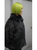 ヴァーディ オモテサンドウ(Vardy omotesando)&nbsp;lime/ライム ハイトーンボブ ビビッドカラー 表参道