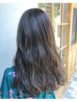 エコモ ヘアー(E Komo hair)の写真/カルふわパーマキャンペーン♪パーマ世代が織り成すケミカル熟知のプロの技!