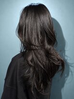 ノラ ヘアーサロン(NORA HAIR SALON)&nbsp;【琴海】黒髪レイヤーでつくる抜け感スタイル