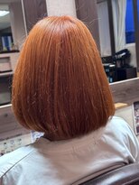 ヘアーズ はれるや(hair's)&nbsp;ハイトーンカラー艶カラー暖色系カラーミディアムヘアストレート