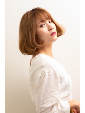 マウナ(Mauna) クラシックな内巻きボブでオシャレに!