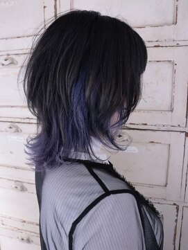 ロリム(RorriM) ウルフカット　インナーカラー　パープル　ダブルカラー