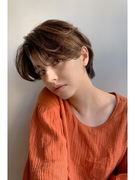 ヌイ 横浜(nui) ゆるふわセンターパート_ワンサイドショートブランジュ