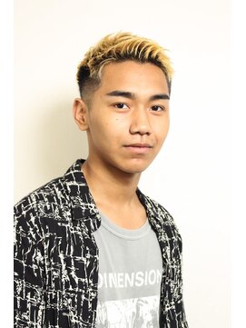 メリケンバーバーショップ フクオカ(MERICAN BARBERSHOP FUK) フェザーショート　マッシュ　クールショート