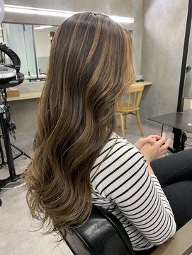 エイト 池袋店(EIGHT ikebukuro) ハイライトで立体感を☆