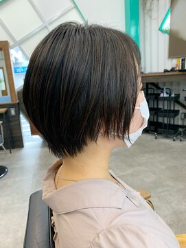 ブッディ(BDY) スライドカットで束感☆柔らかショート