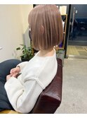 前下がりボブ×ミルクティーベージュ