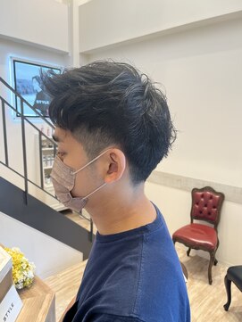 ルシードスタイル クリザンテーム アップバング×パーマ