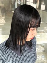 黒髪ダークグレーブルーブラック暗髪カラー切りっぱなしボブ前髪