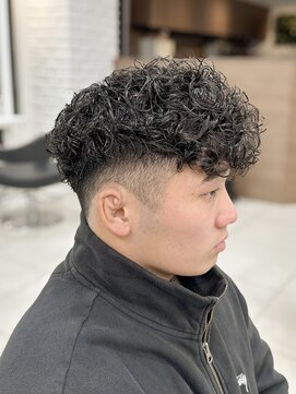 テクト バイアッシュ 吉祥寺店(Tect by Ash) 短めスペインカール刈り上げ高めツーブロックスパイラルパーマ