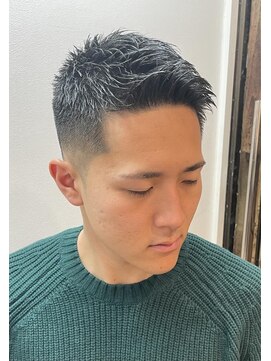 ドルクス 日本橋(Dorcus) 黒髪短髪アップバング