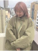 ピンクベージュ×ボブ