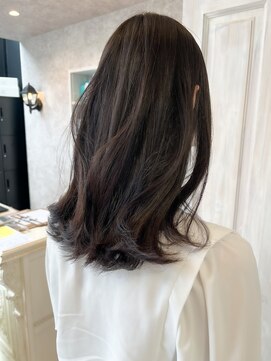 キャアリー(Caary) 福山人気20代30代40代アッシュグレージュ艶髪イルミナカラー美髪