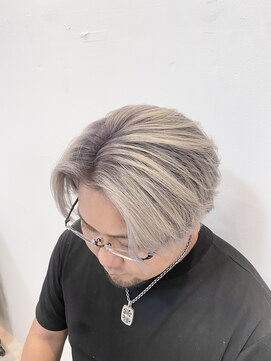 リバード(reverd) バレイヤージュ／センターパート