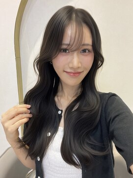 ミラ(MIRA) 韓国ヘア/くびれヘア/レイヤーカット/チャンモリパーマ/髪質改善
