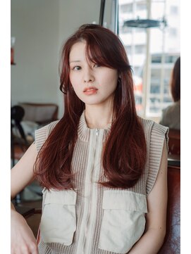 ヘアラウンジ アンリオ(hair lounge an rio) ワインレッド×顔周りカット