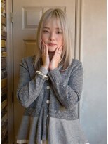 ロニカ 銀座(LOuNICA)&nbsp;ホワイトベージュ/シアー/ハイトーン/艶感ミディ #銀座#東銀座