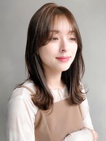 リヤン 表参道(lyann) 斜めバング美髪前髪エアリーカール艶感薄めバング大人可愛い