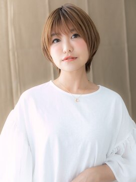 カバーヘアアンドスパ ブリス 浦和(COVER HAIR&SPA bliss) スモーキーベージュ/小顔ショート/小顔カット/アッシュベージュe