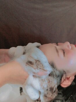 アウラニヘアーリゾート(AULANI Hair Resort)の写真/【日野駅徒歩1分】ヘッドスパで頭皮ケア！髪のダメージを改善し、健康的な髪へ導きます＊