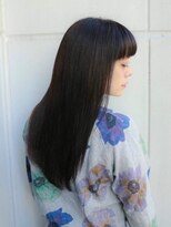 ルティア(Lutia)&nbsp;さらつやロング 重めバング★★