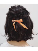 ミルコ バイ クラク(MIRUCO by KURAKU)&nbsp;くるりんぱ×ハーフアップ