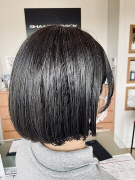 シャンプーボーイ 佐世保駅前店(SHAMPOO BOY) ダークグレーカラー