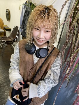 キュエ(qiie) qiie/セクションカラー/グラデーションカラー/ペールベージュ